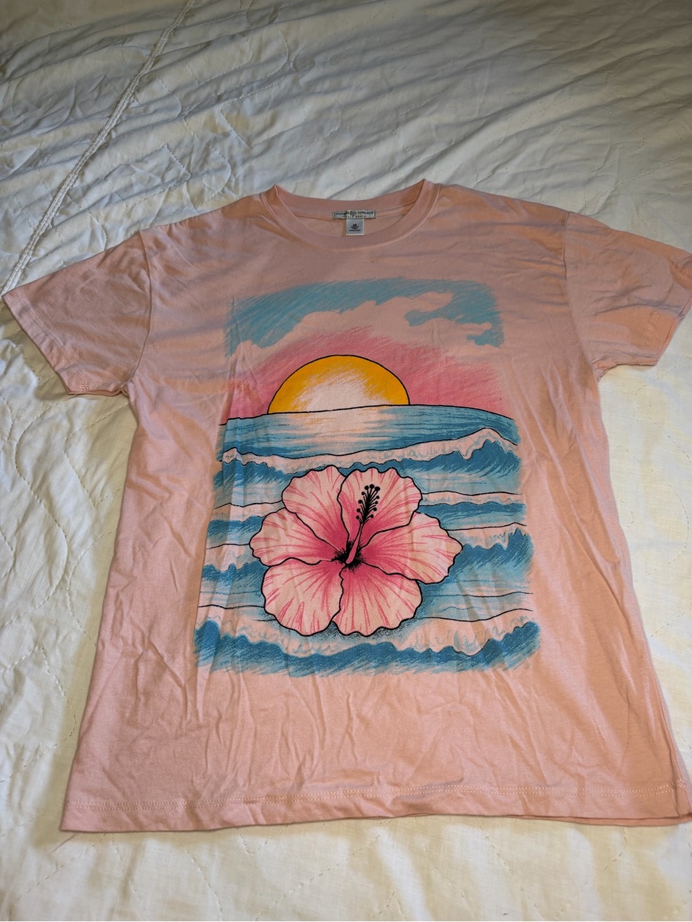 Vintage Threadz California Pink Crewneck T-Shirt